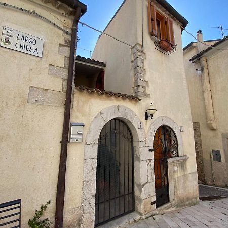 Antico Borgo Bed & Breakfast Fornelli Bagian luar foto